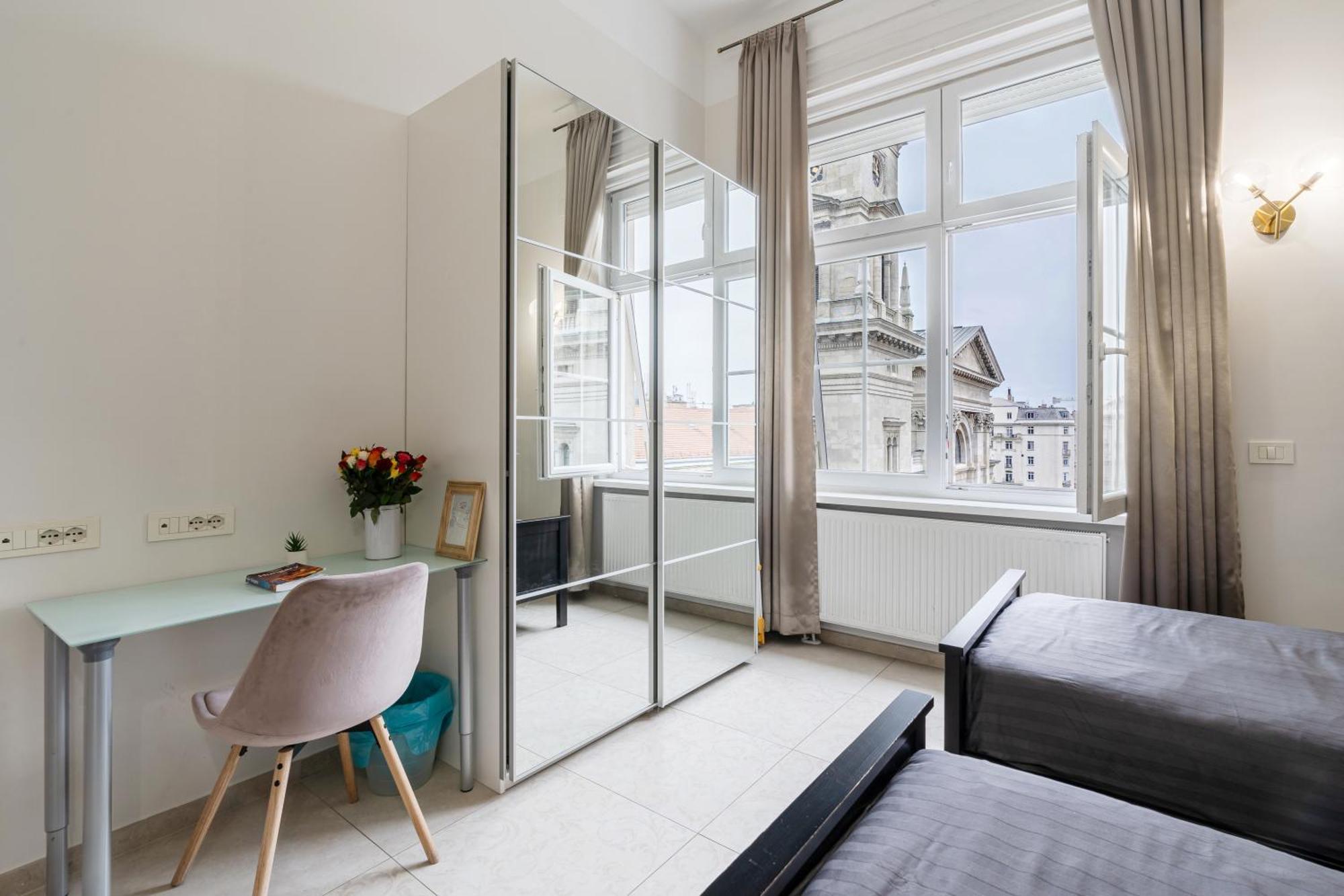 Basilika Monnalisa Luxury 3 Bedrooms Apartment With Amazing View Need Reservation X Free Parking Будапешт Экстерьер фото
